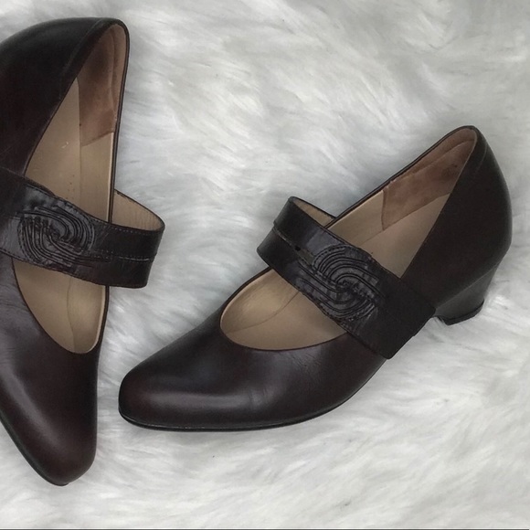 Ziera Shoes | Shoes | Ziera Gummibear Mary Jane Shoes Womens 4 M Black Leather Comfort Stitches 